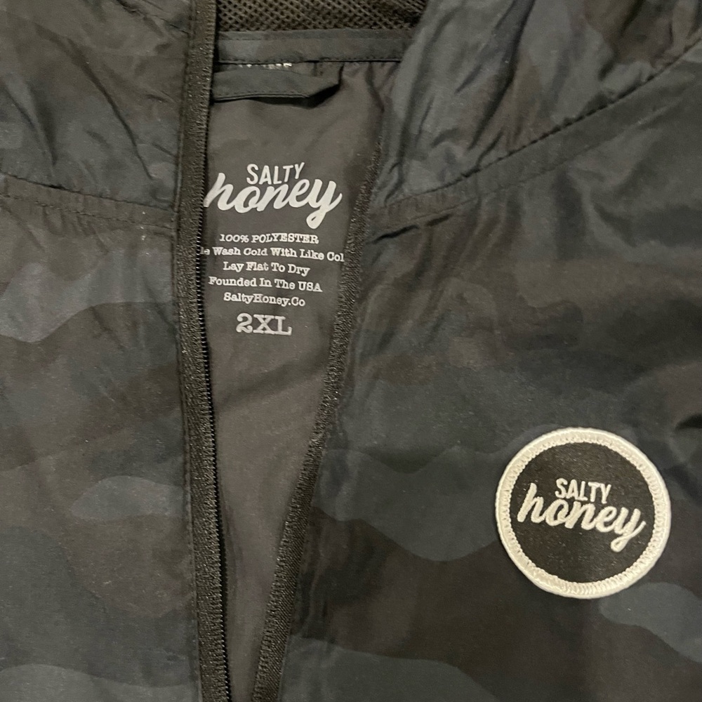Black Camo Bomber Jacket - Picture 3 of 4